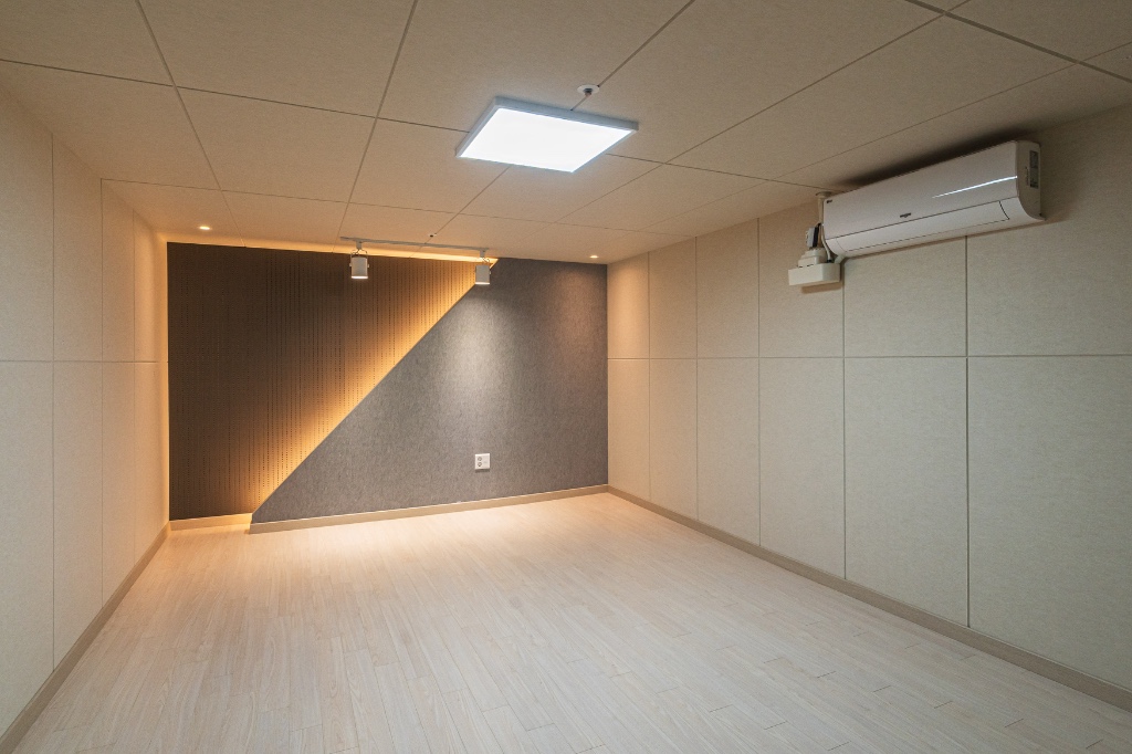 Studio image 3