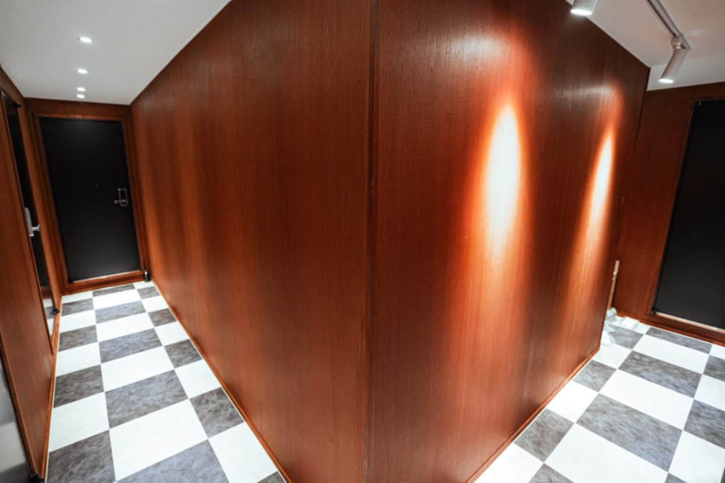 Studio image 4