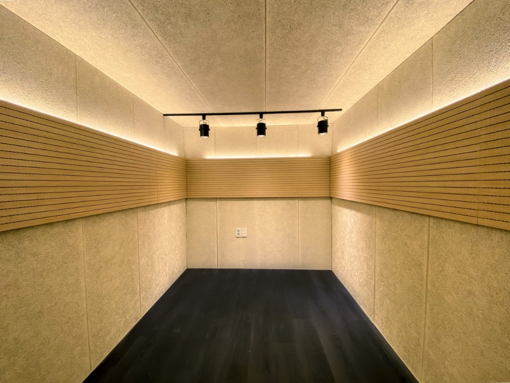 Studio image 3