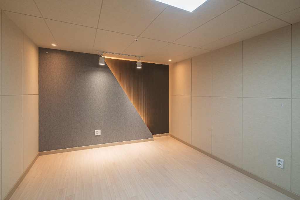Studio image 2