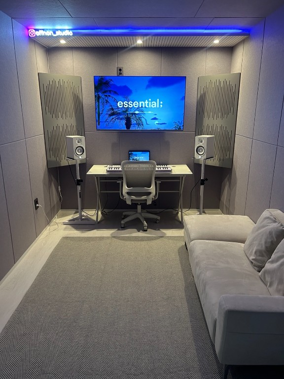Studio image 2