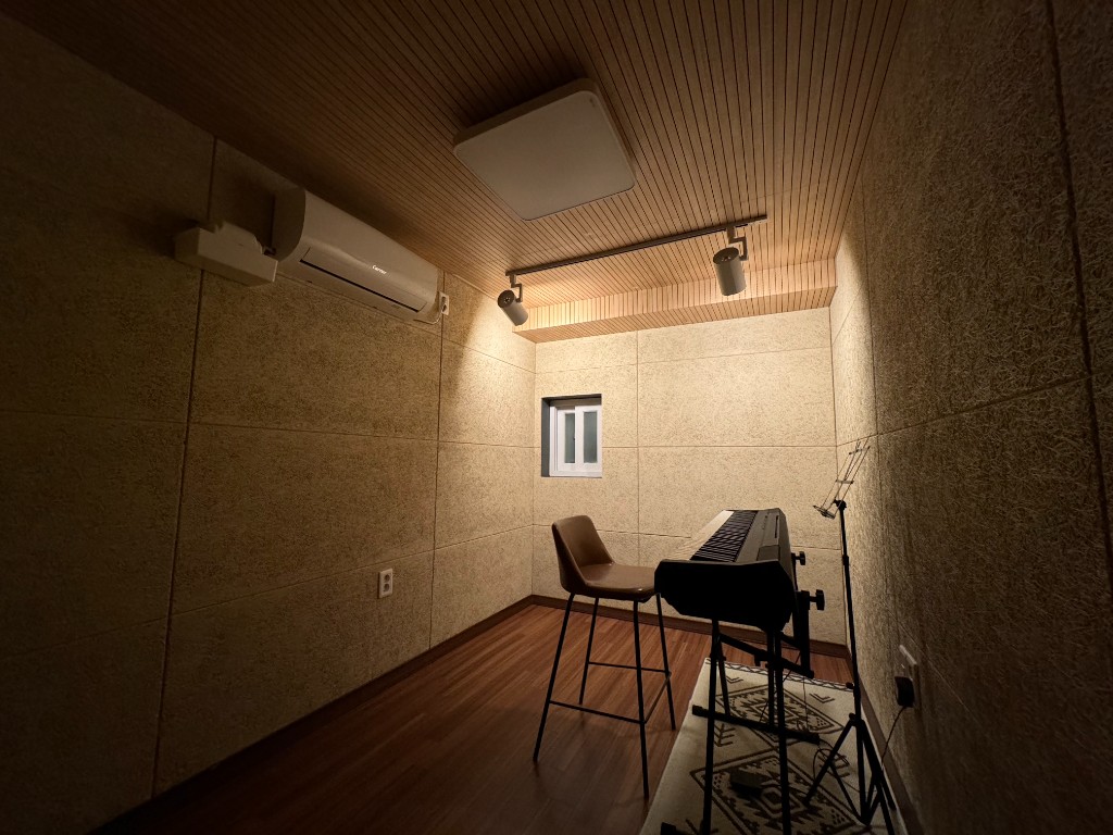 Studio image 1