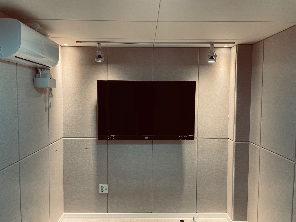 Studio image 1